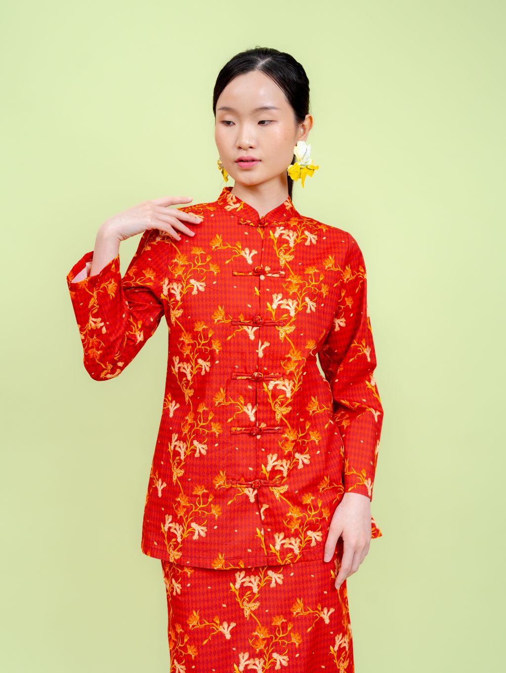Mandarin Kurung - Red Blossom