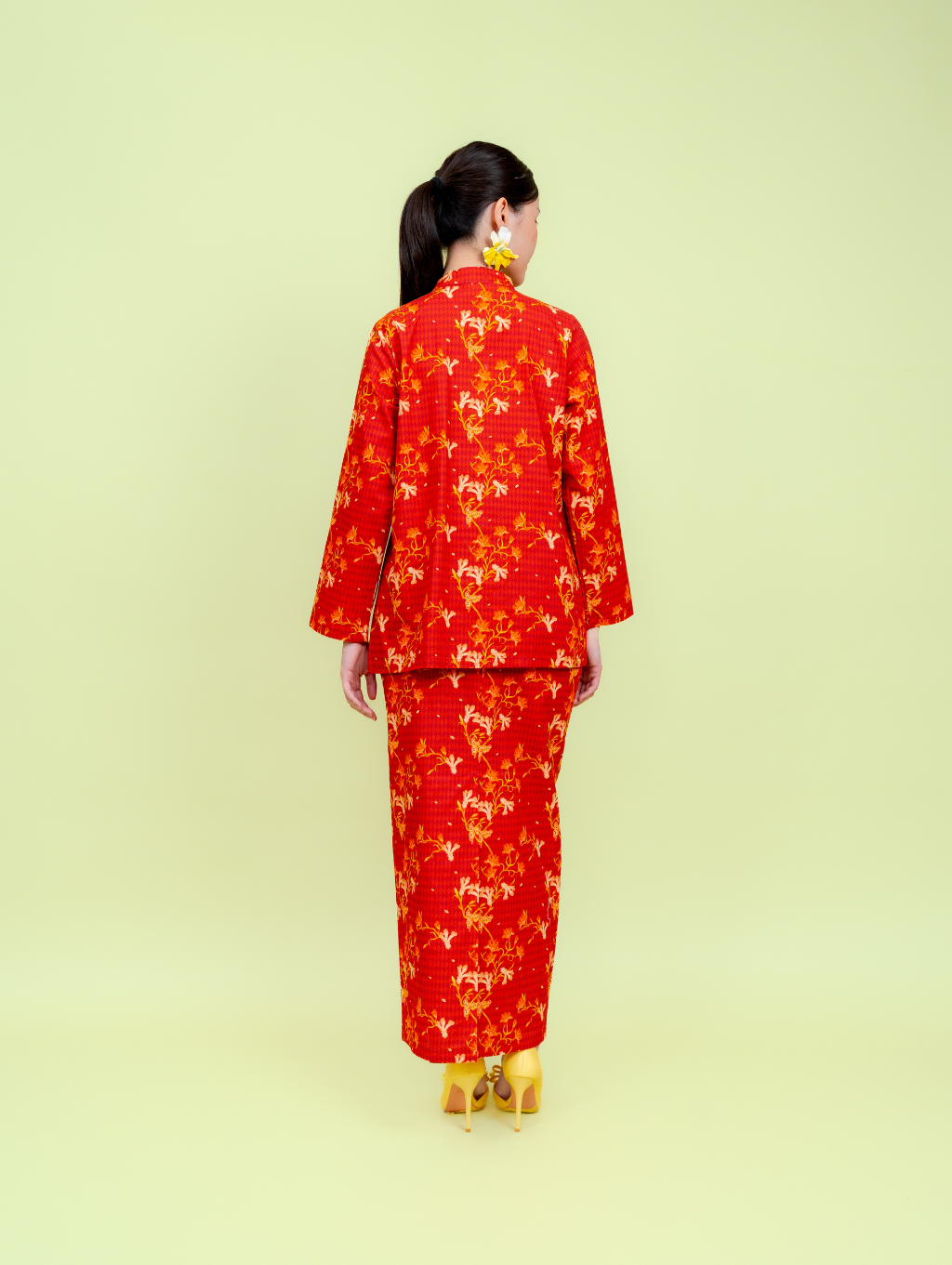 Mandarin Kurung - Red Blossom
