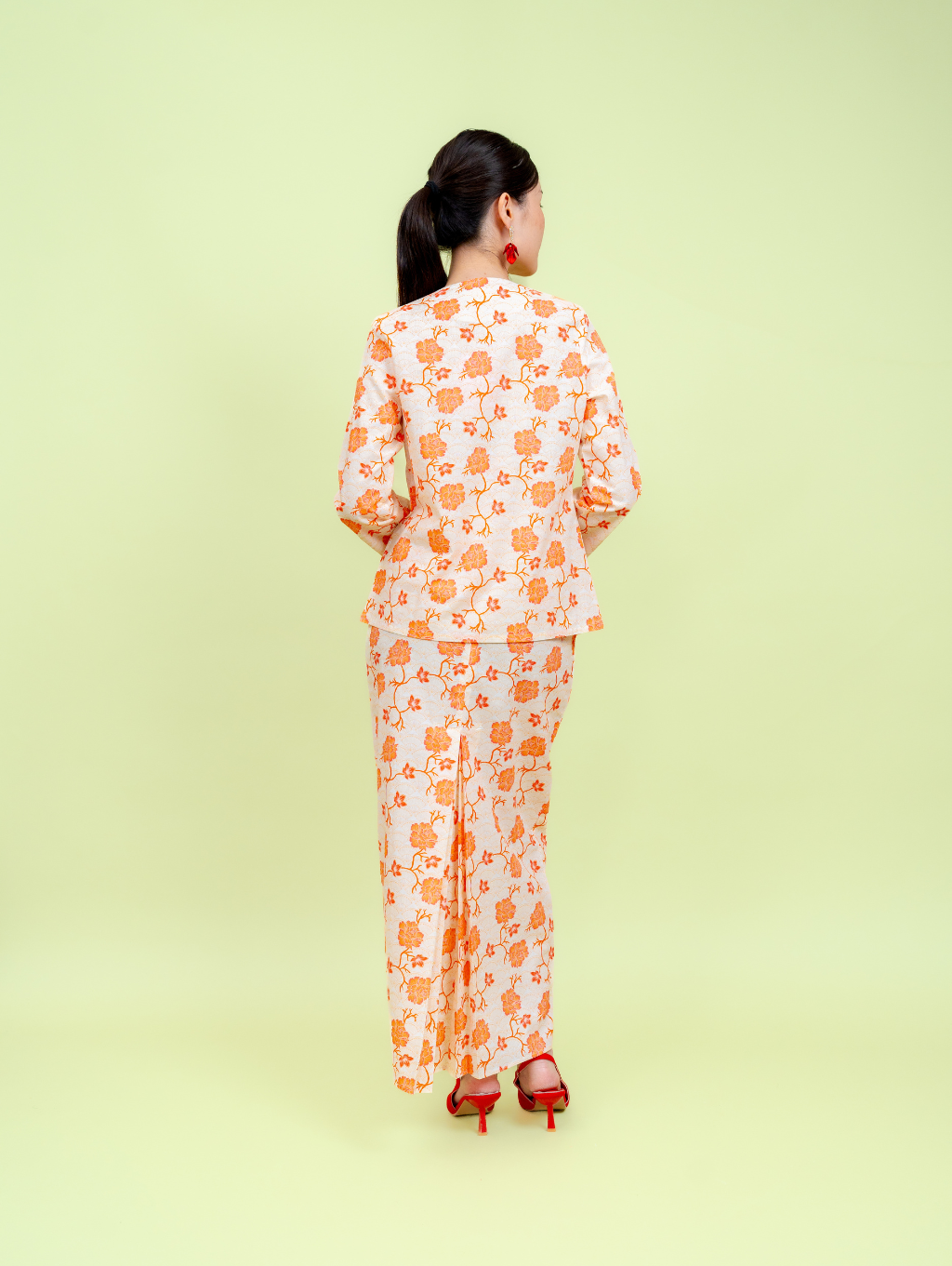 Dynasty Kebaya - Peach