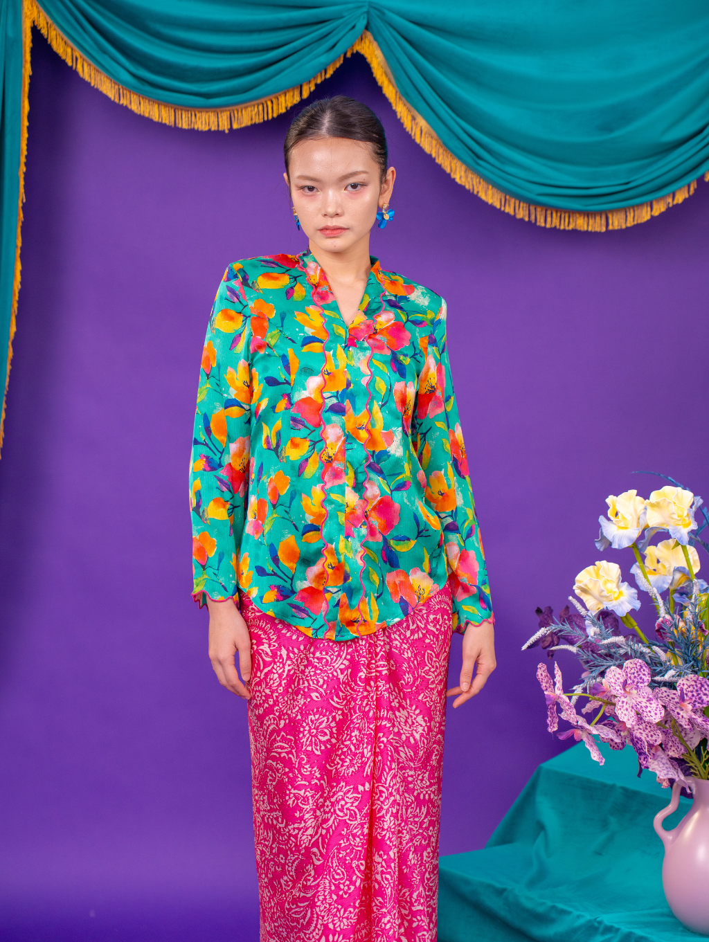 Elora Kebaya Top - Lily