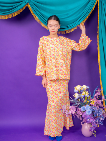 Gina Oversized Kurung - Bloomsy