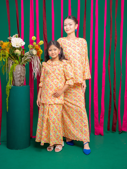 Gina Oversized Kurung - Bloomsy