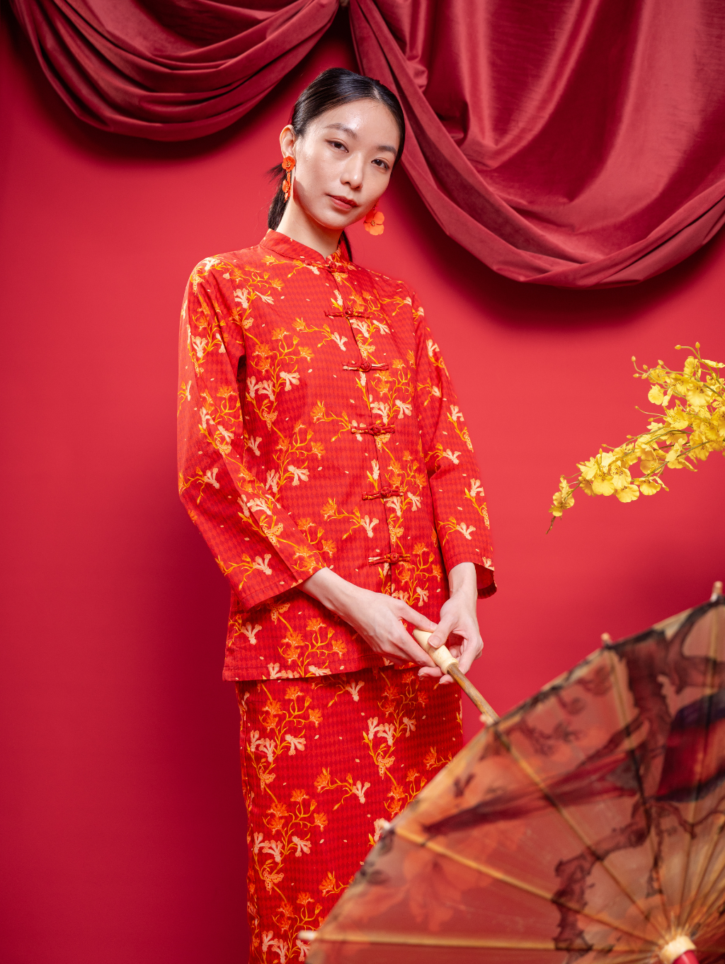 Mandarin Kurung - Red Blossom