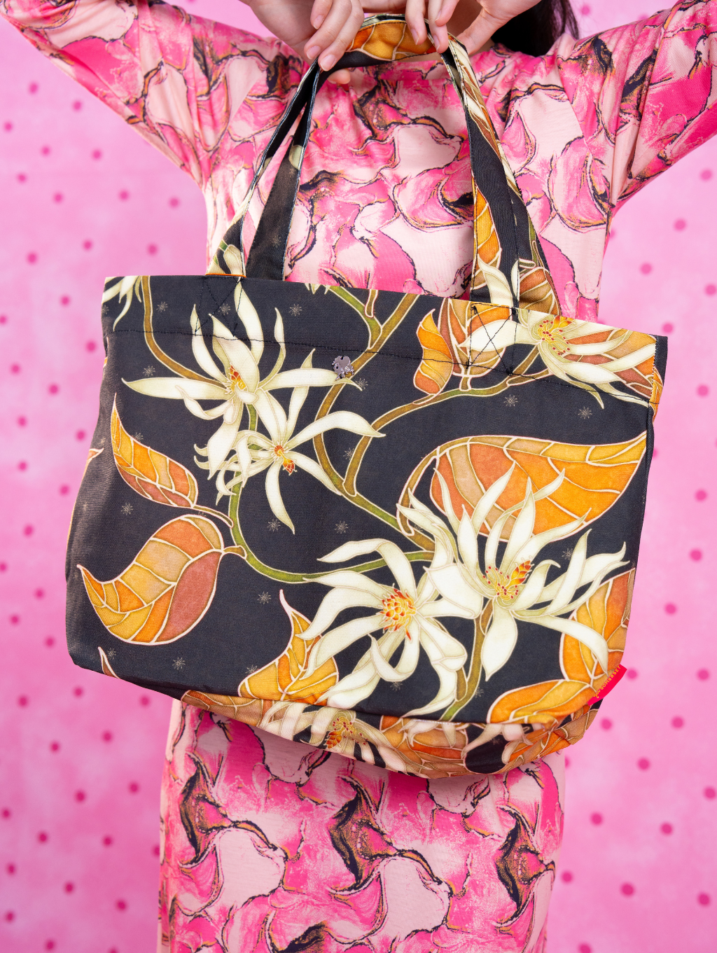 Canvas Tote Bag - Cempaka Hitam