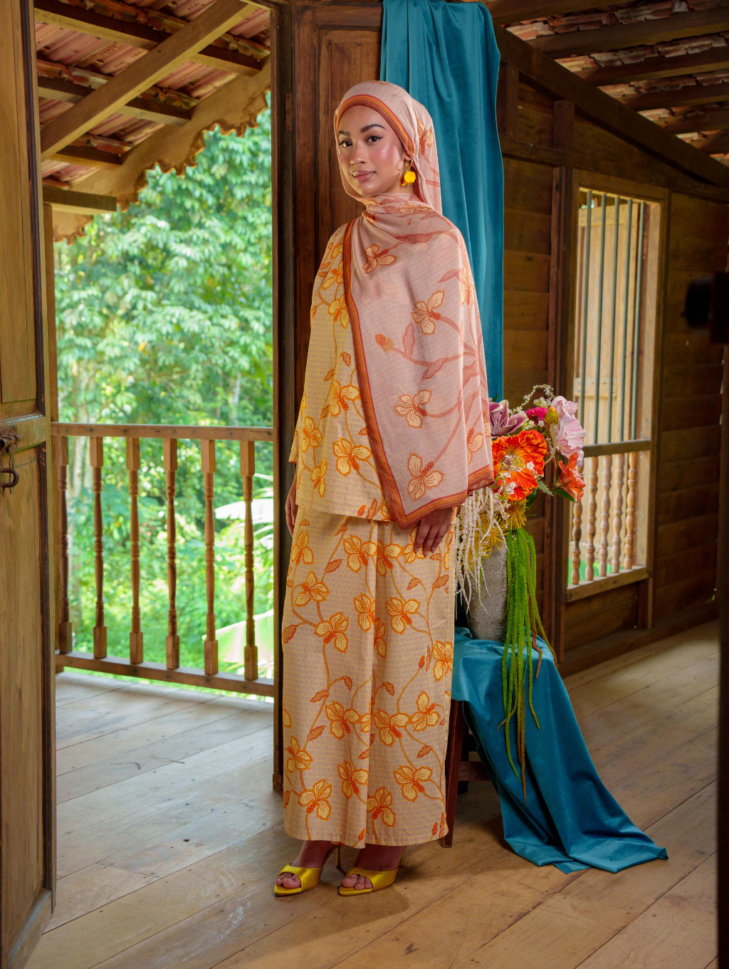 Anggerik Sari Kurung - Brown