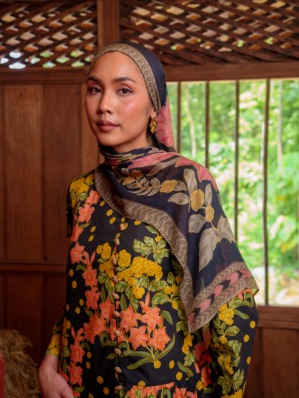 Lana Modal Shawl - Titania Black