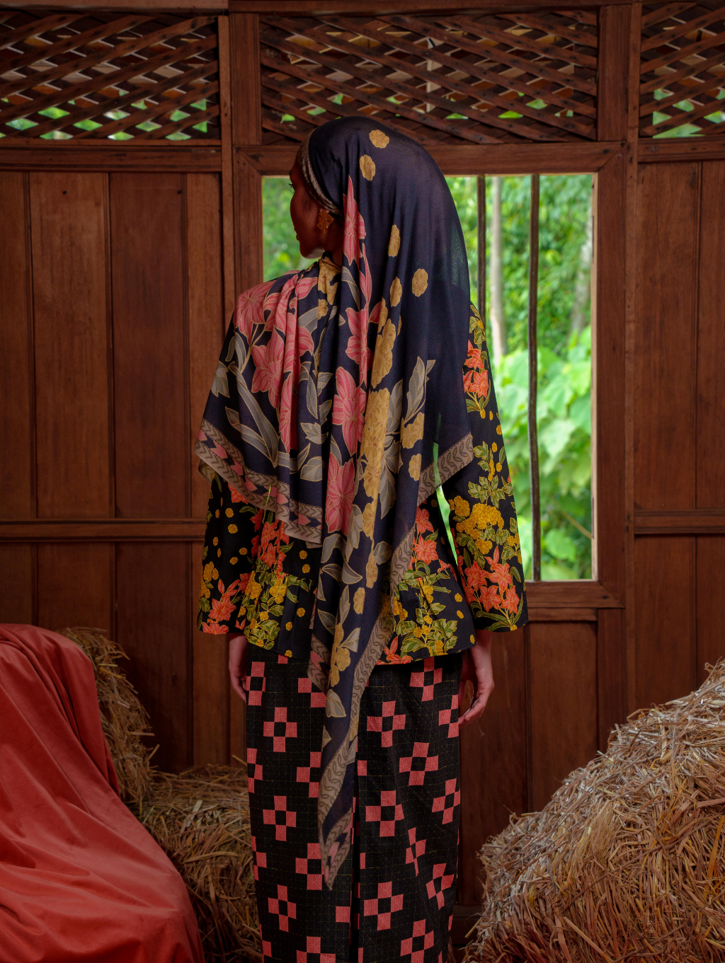 Lana Modal Shawl - Titania Black