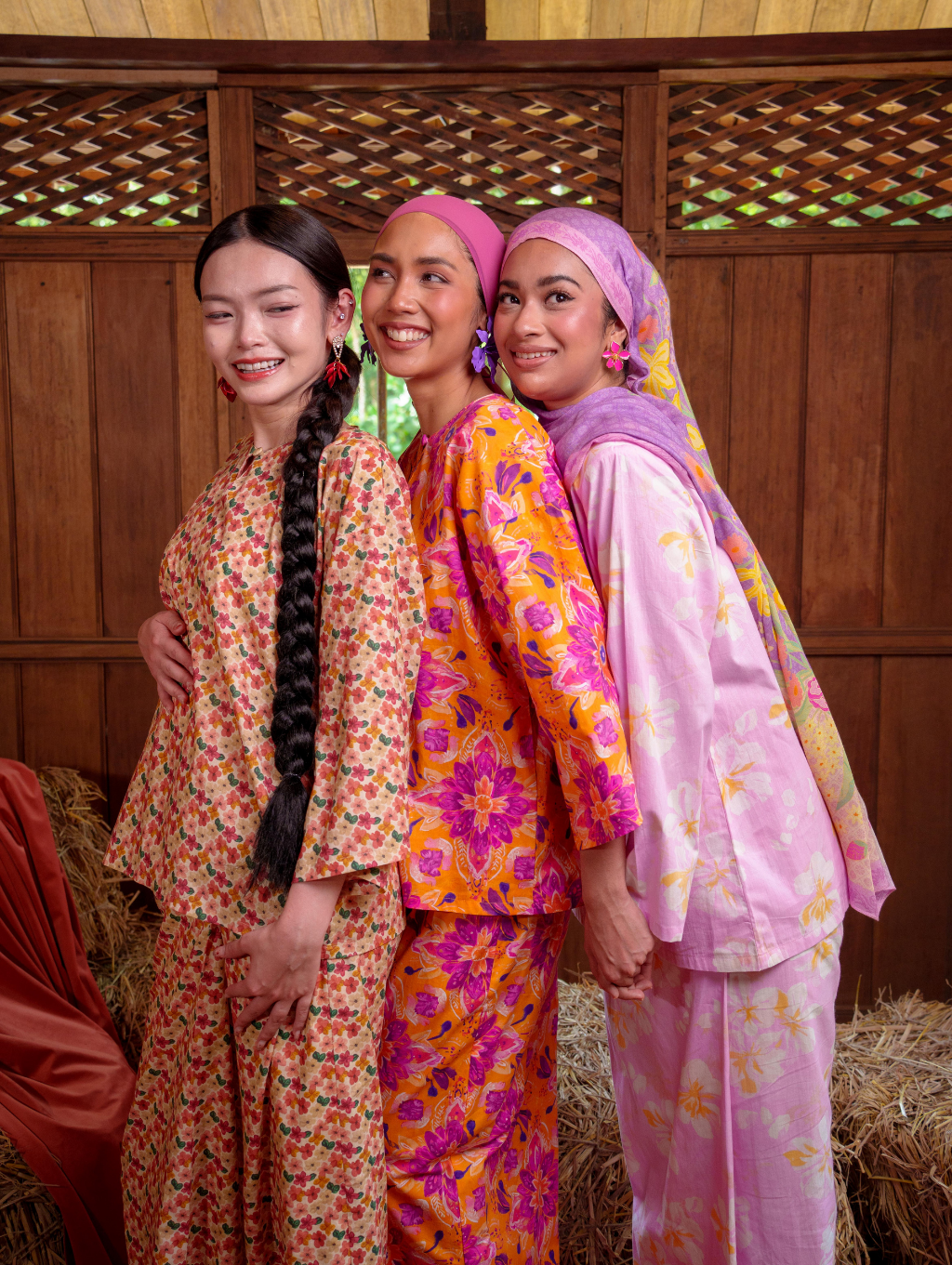 Poppetine Kurung