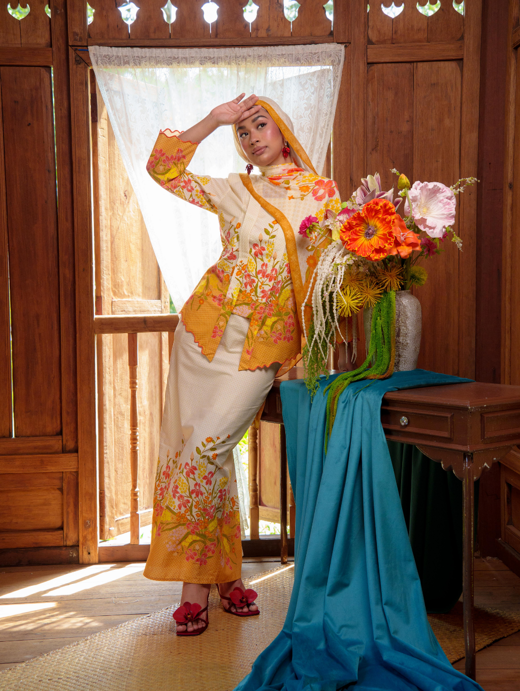 Agnes Kotabaru Kebaya - Dupatta Brown