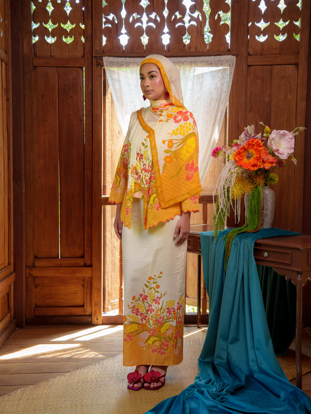 Agnes Kotabaru Kebaya - Dupatta Brown