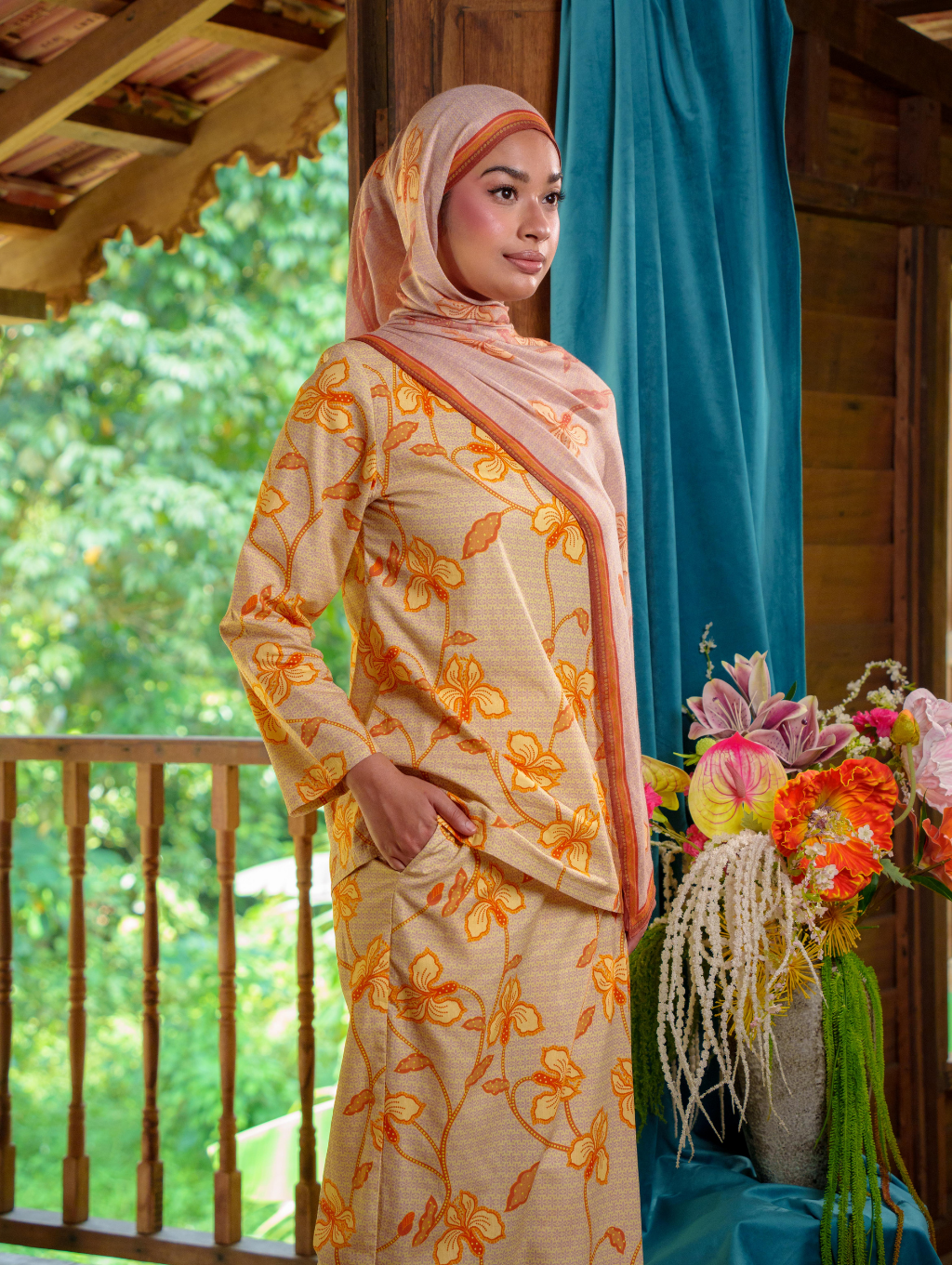 Anggerik Sari Kurung - Brown