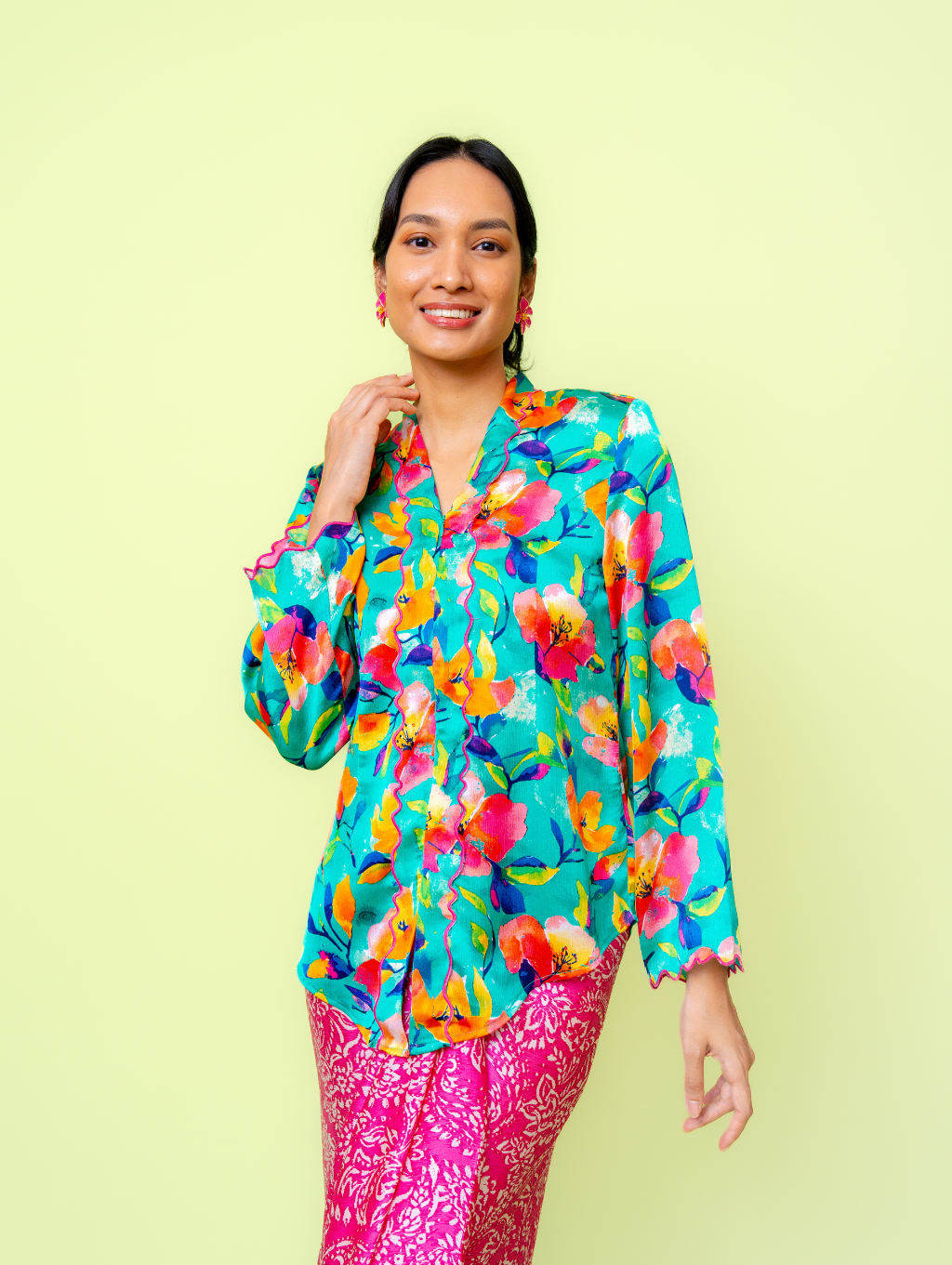 Elora Kebaya Top - Lily