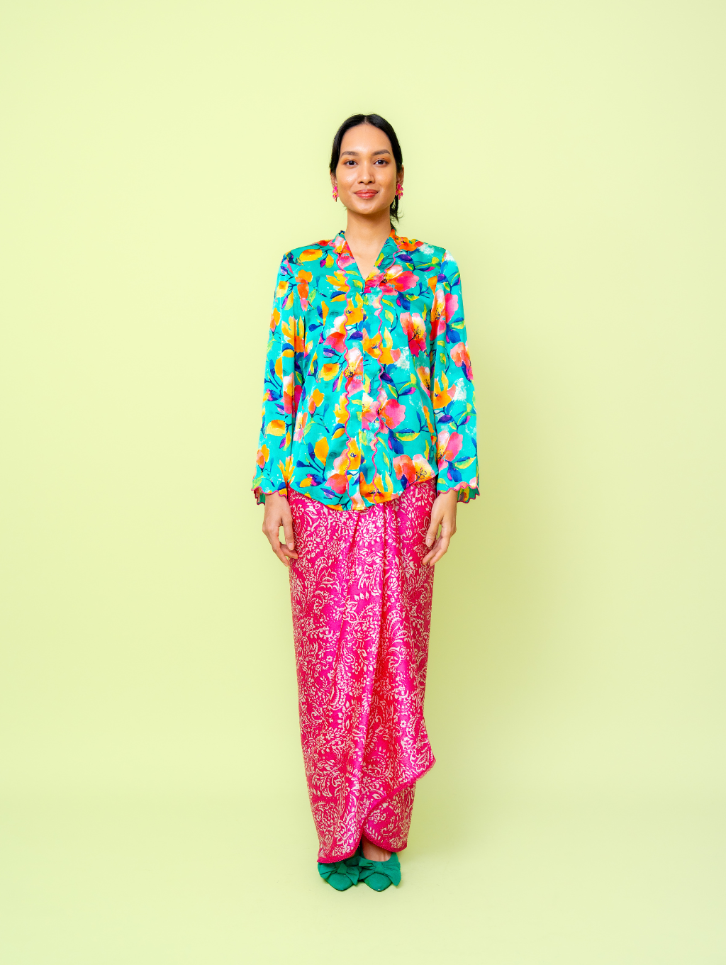 Elora Kebaya Top - Lily