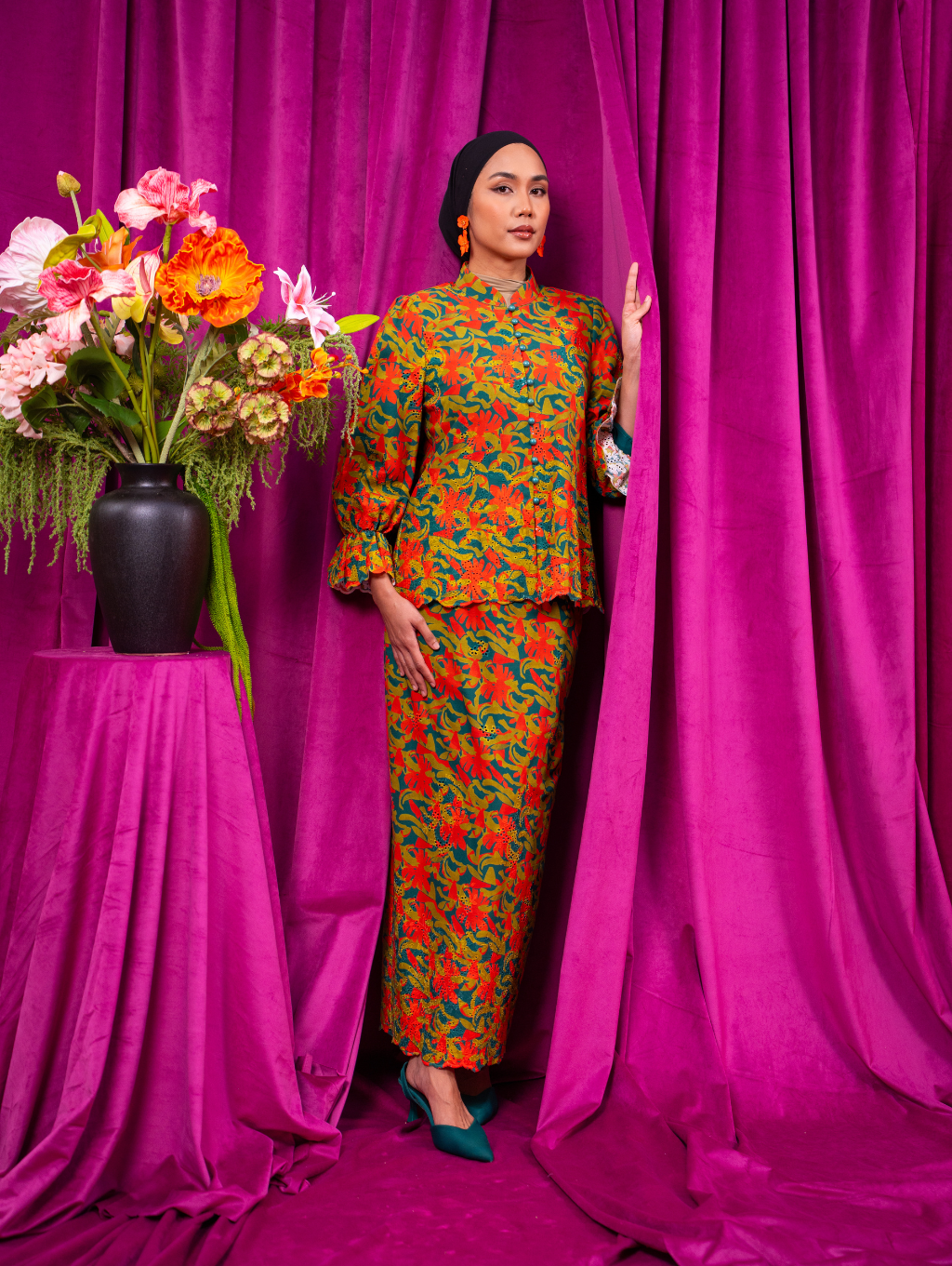 Elise Embroidery Kebaya - Paloma Emerald