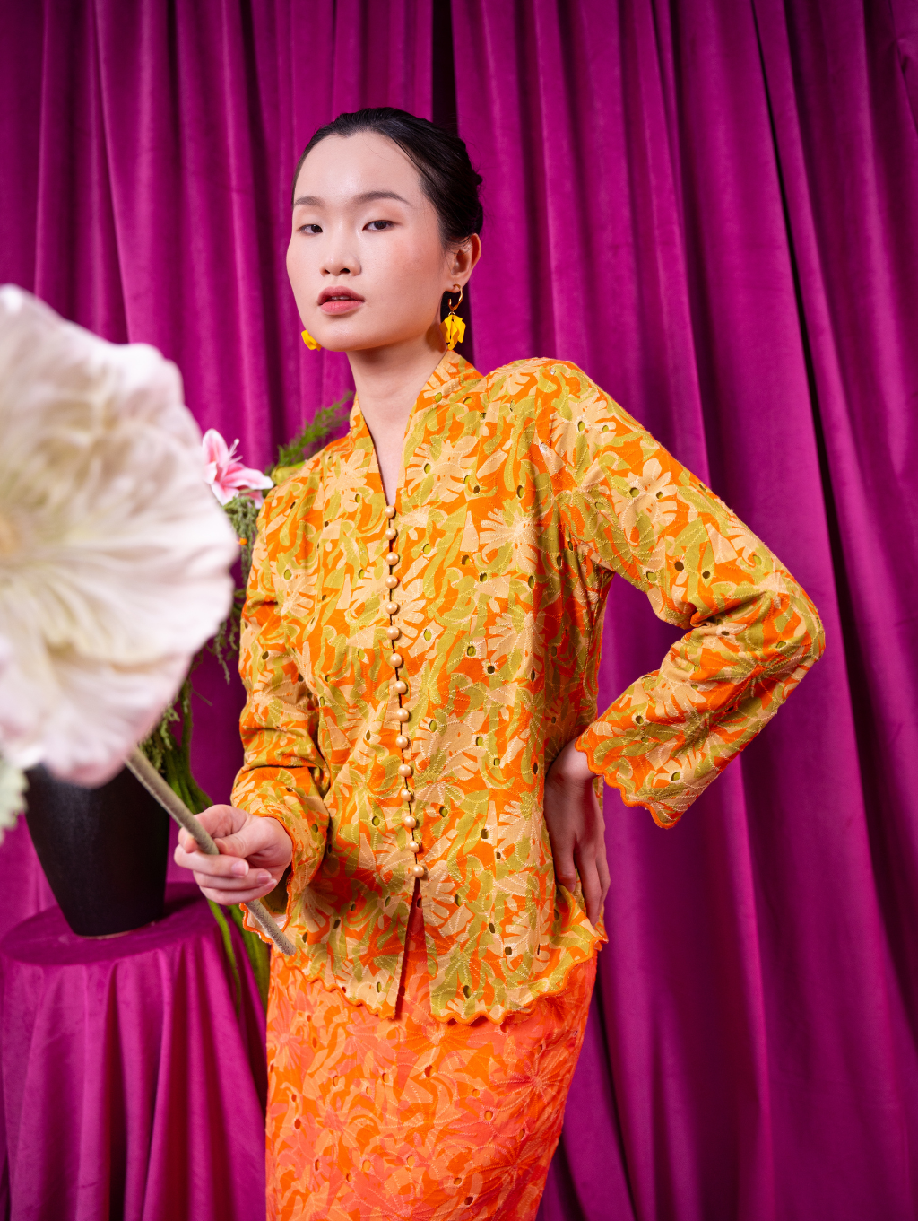 Melour Embroidery Kebaya - Paloma Orange