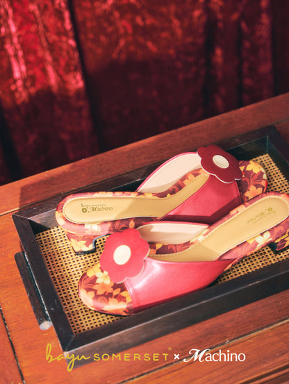 Keen Heels in Darling Maroon