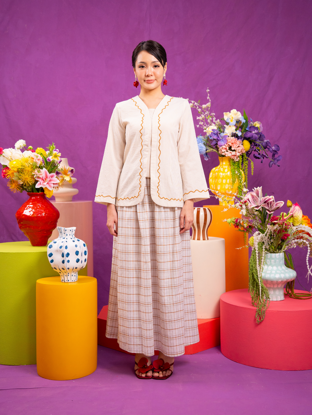 Calluna Kebaya in Brown