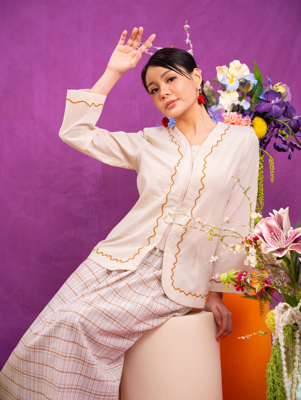 Calluna Kebaya in Brown
