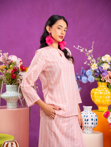 Mandisa Kurung in Pink