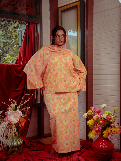 Tilly Oversized Kurung - Warisan Merah Jambu