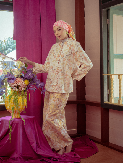 Noura Scalloped Kurung - Allunara Pink