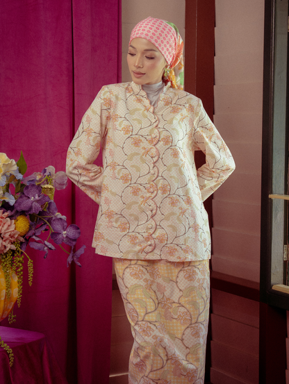 Noura Scalloped Kurung - Allunara Pink