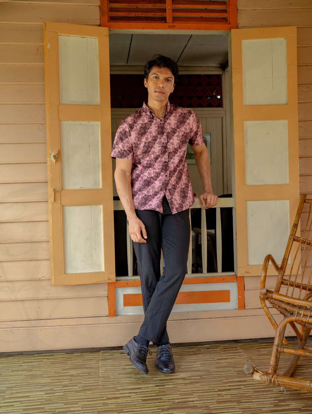 Basil Shirt - Arjuna Black