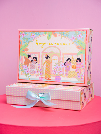 Molly Gift Box
