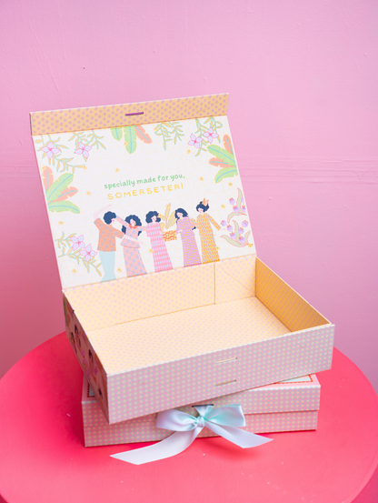 Molly Gift Box