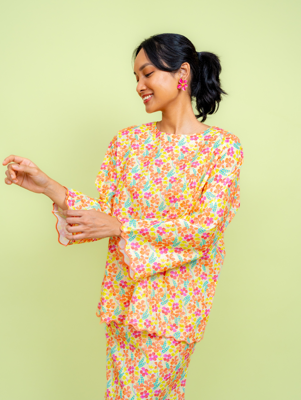 Gina Oversized Kurung - Bloomsy