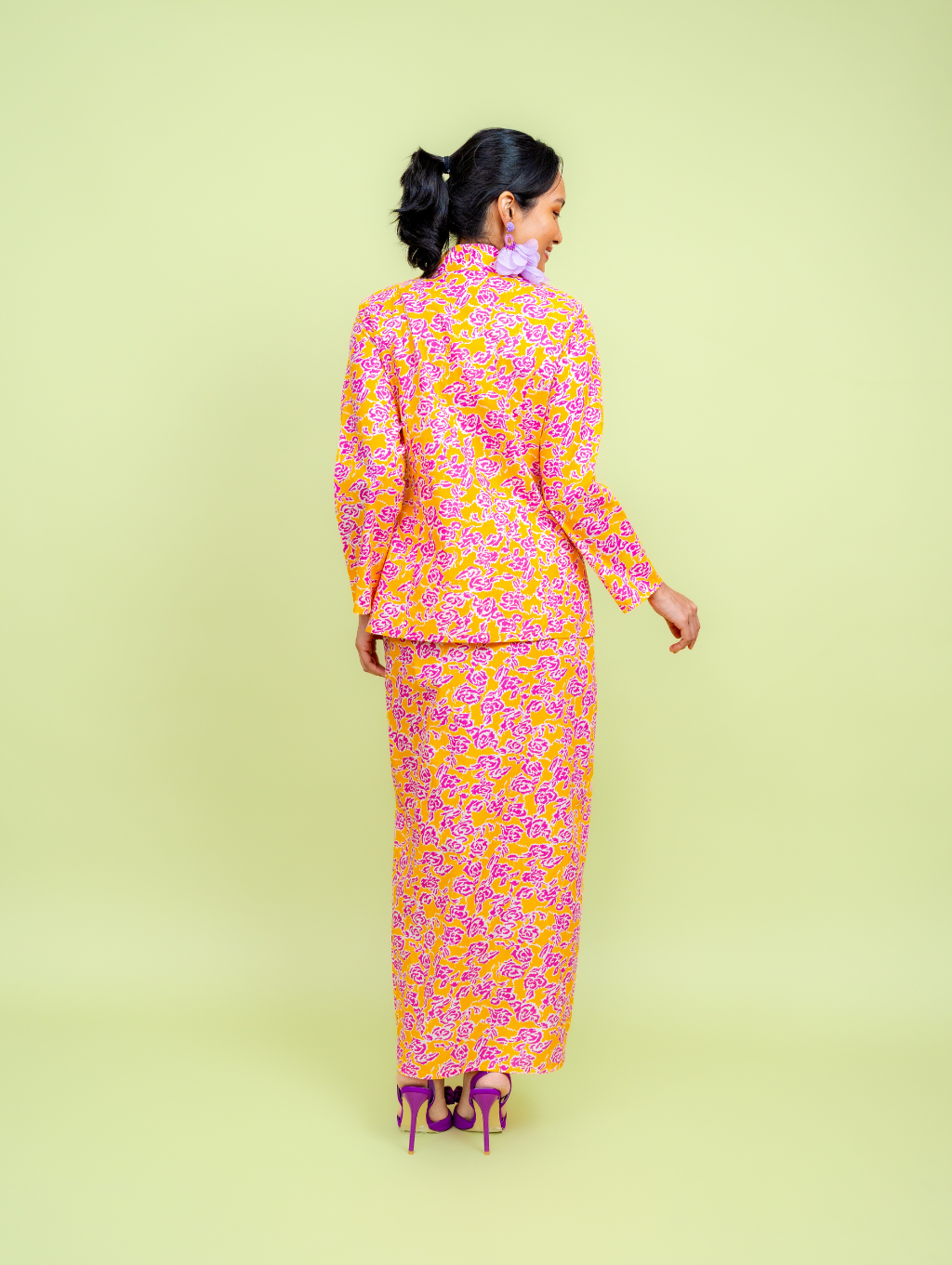 Melour Kebaya - Cloverly Yellow