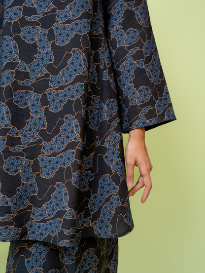 Merdu Midi Kurung - Blaze Black