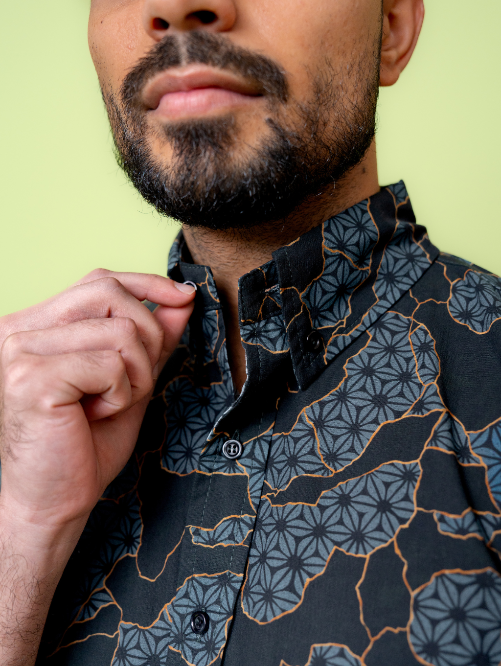 Basil Shirt - Blaze Black