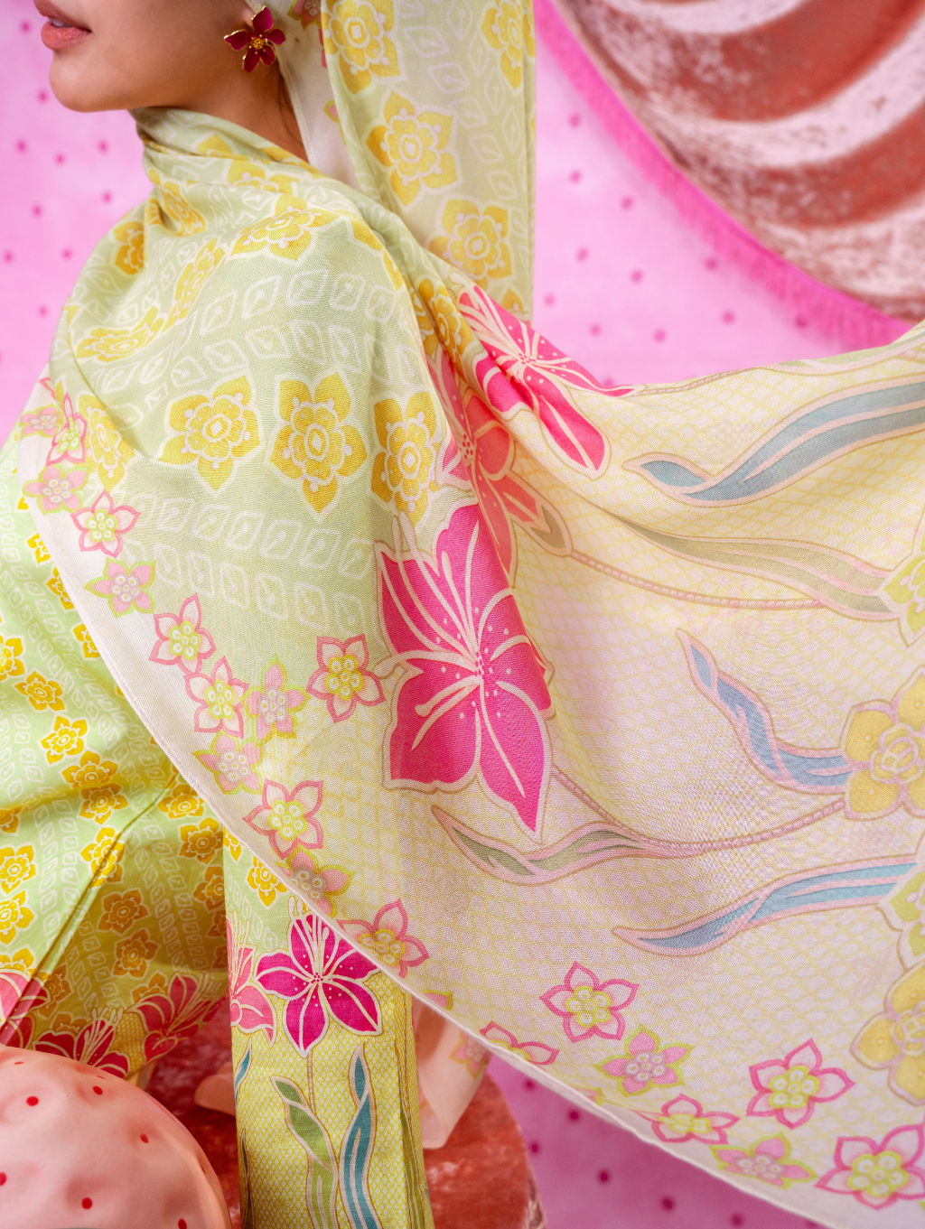 Lana Modal Shawl - Blossom Weave Green