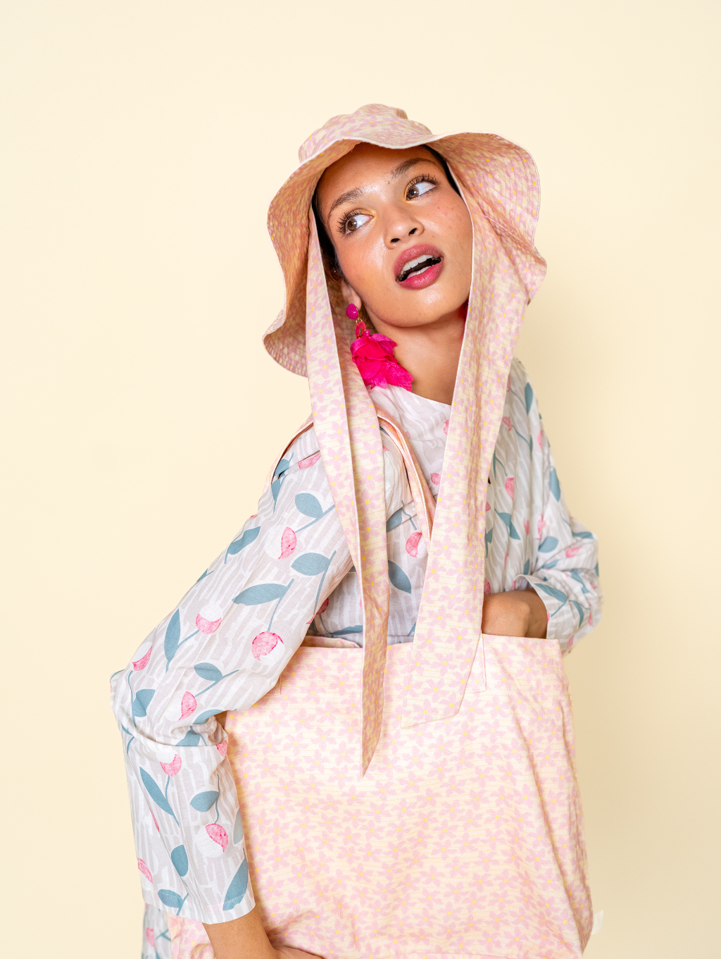 Canvas Tote Bag - Tilla