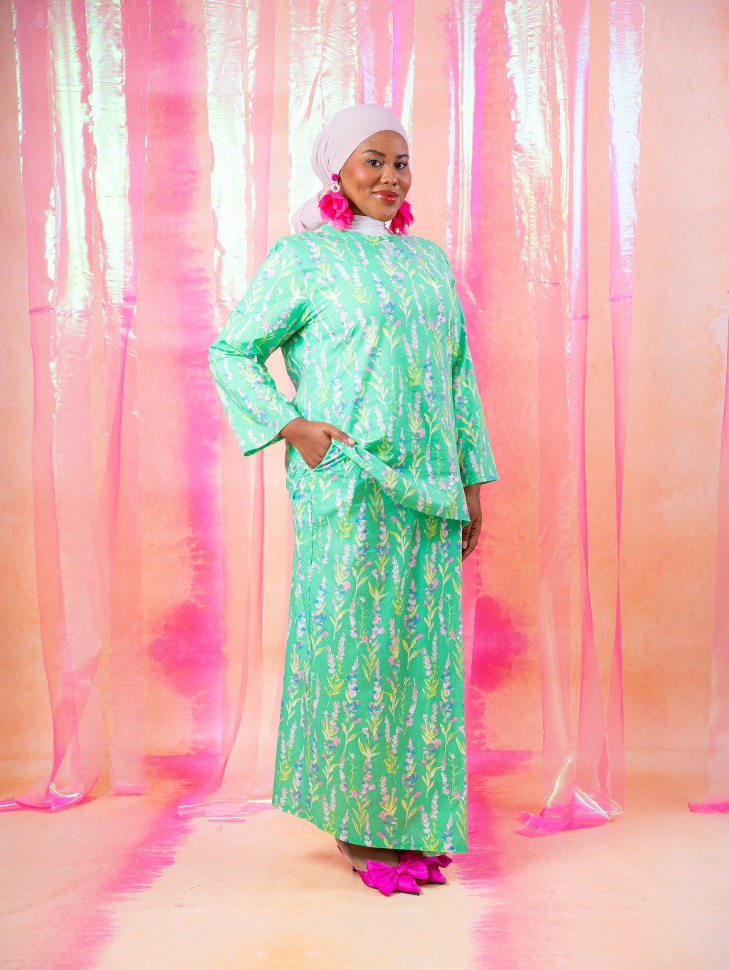 Nixie Kurung