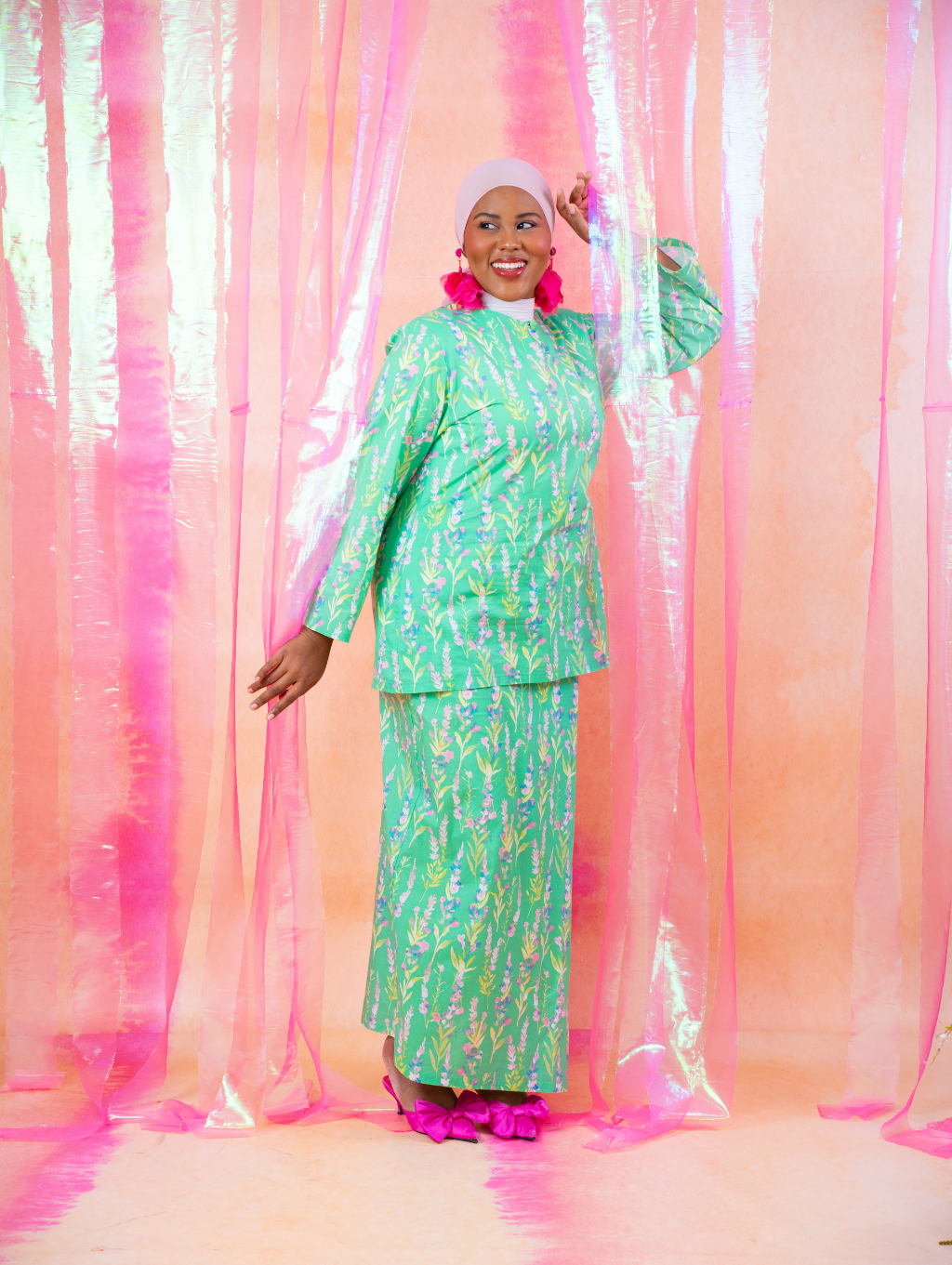 Nixie Kurung