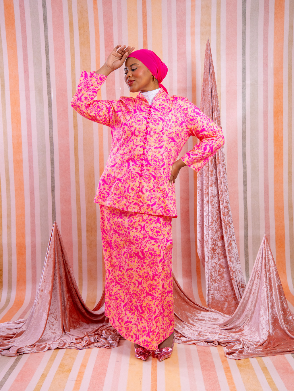 Melour Kebaya - Whimsyberry Fuchsia