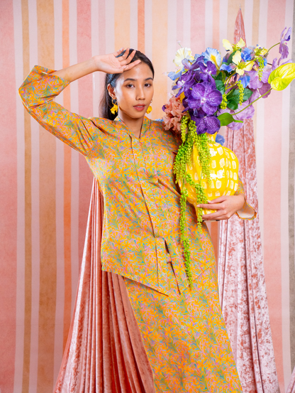Roselle Kebaya