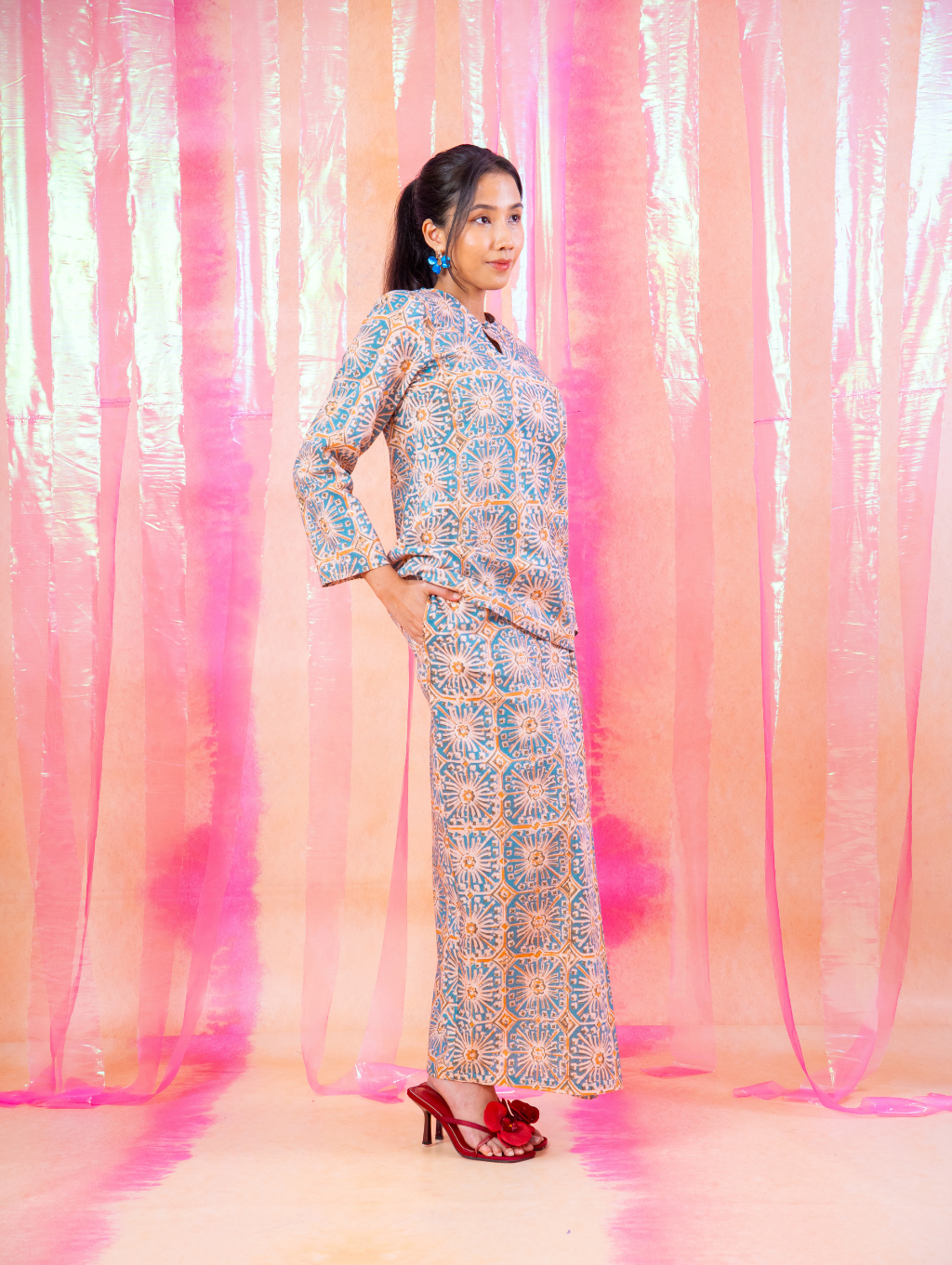 Gisele Kurung