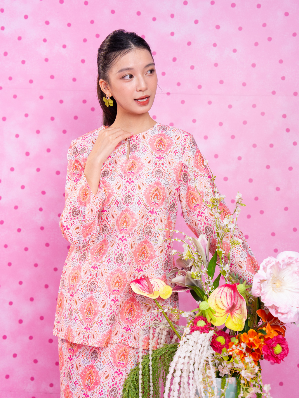 Petunia Kurung