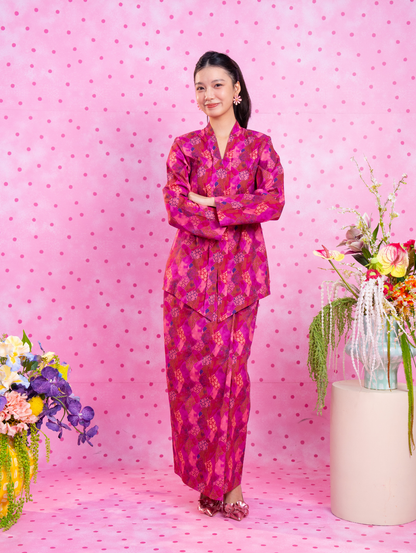 Mulberry Kebaya