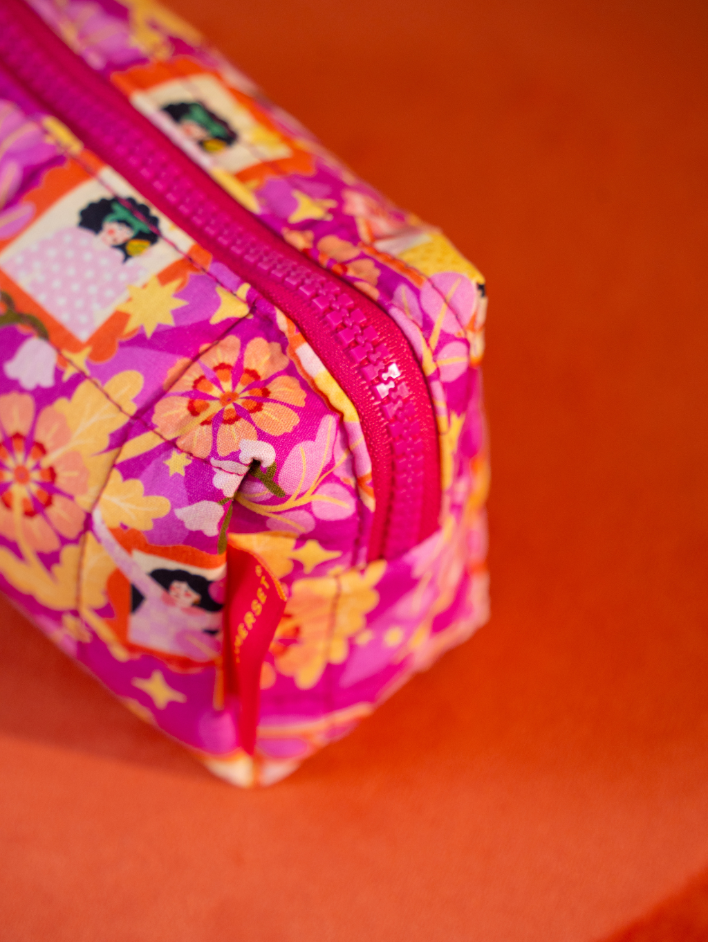 Free Molly Vanity Bag ⭐