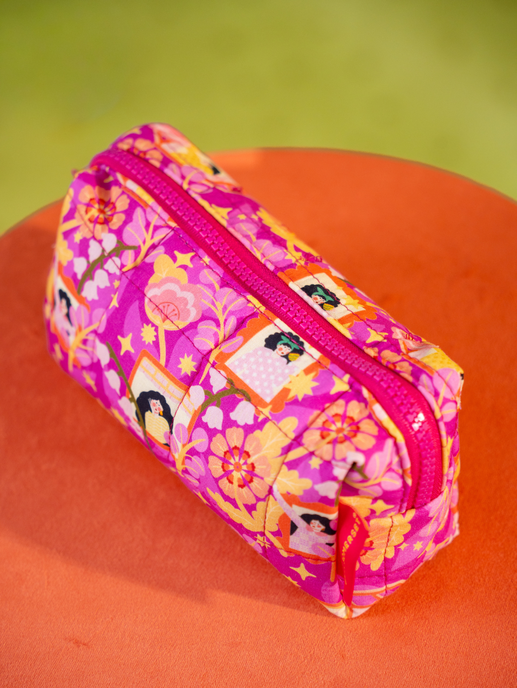 Free Molly Vanity Bag ⭐