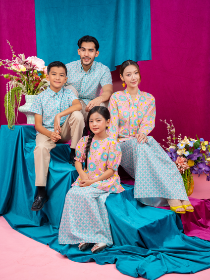Ratna Kebaya