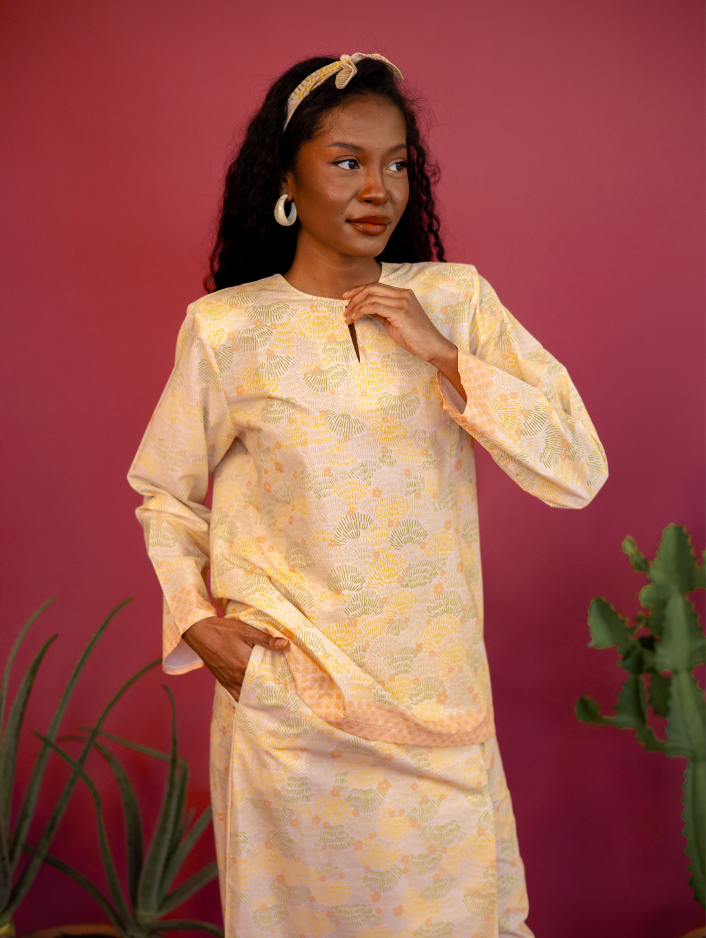 Murni Kurung in Jingga