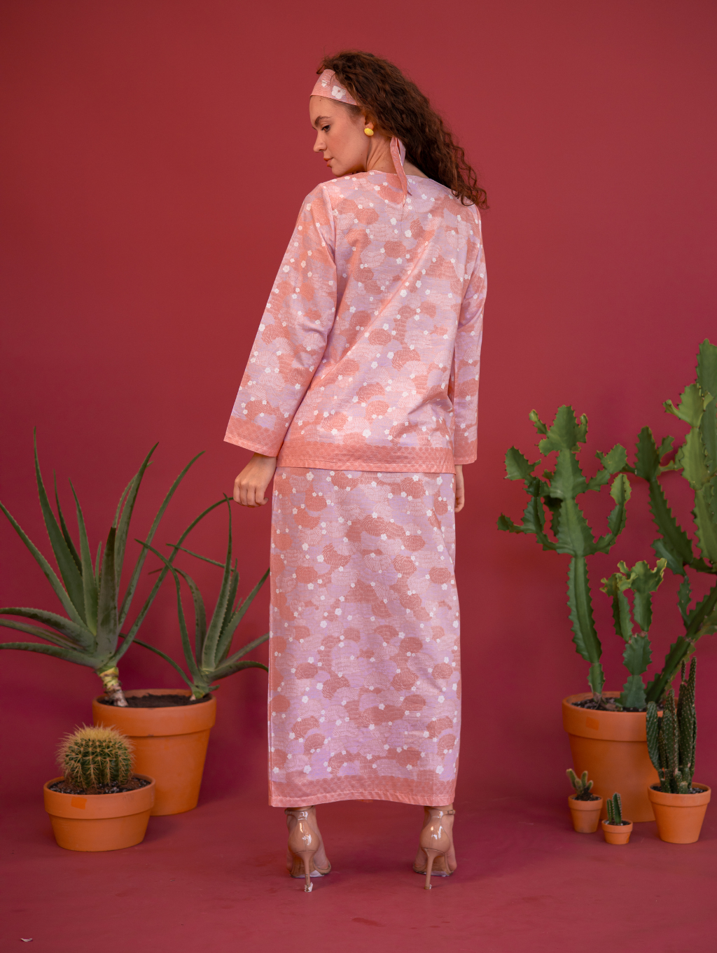 Murni Kurung in Merah Jambu