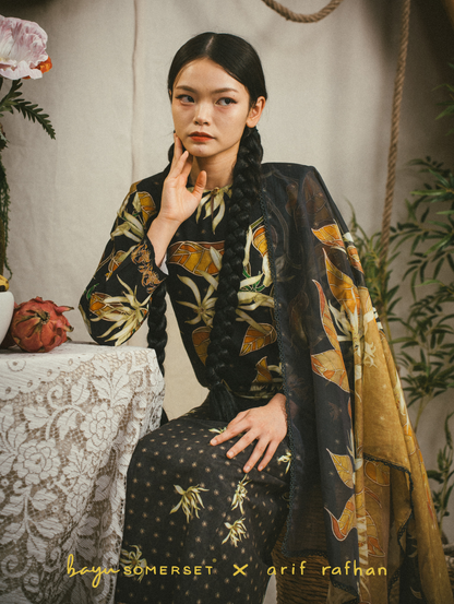 Cempaka Kurung - Hitam (with shawl)