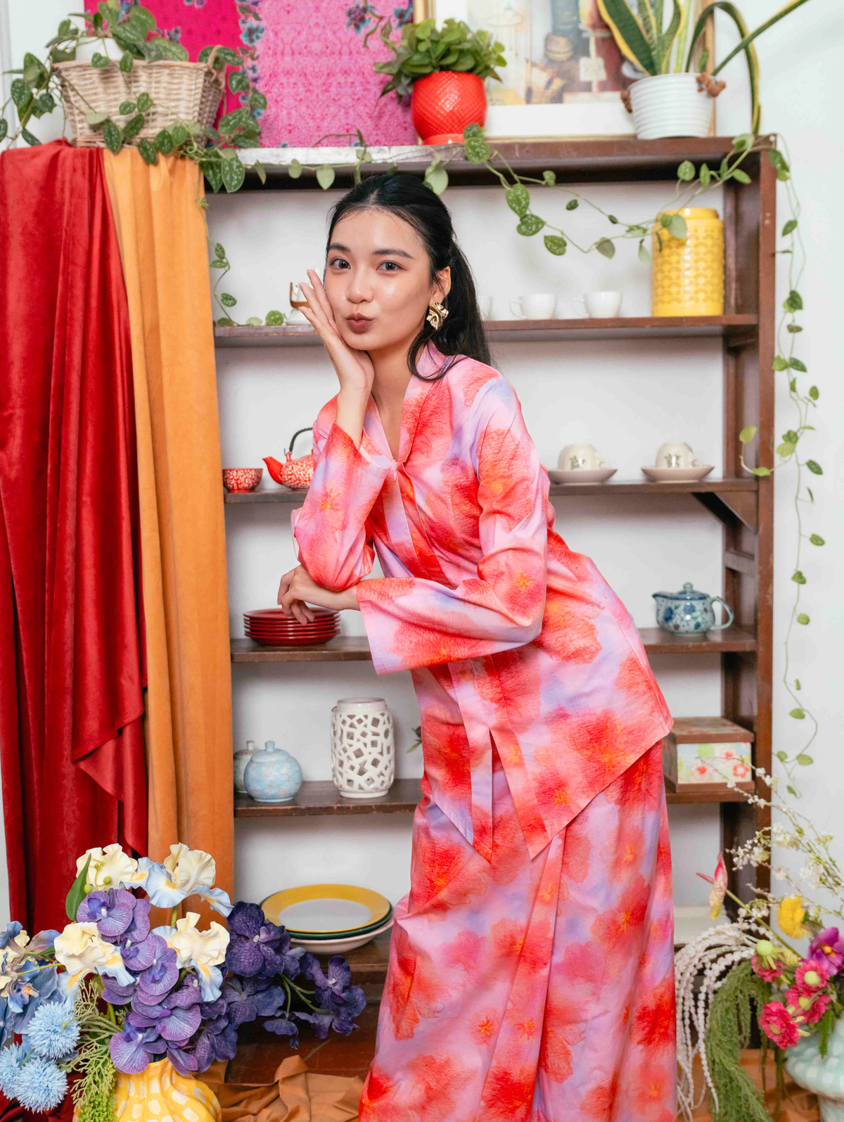 Cora Kebaya
