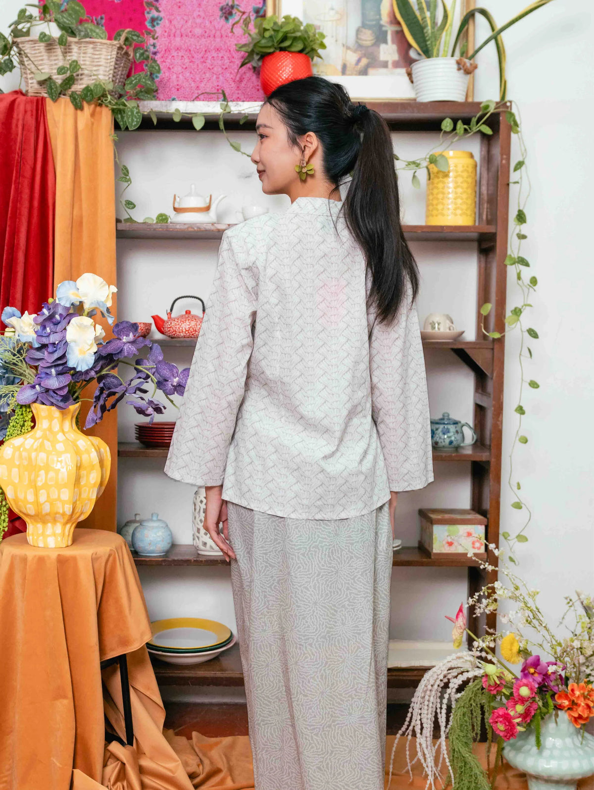 Agnes Kotabaru Kebaya - Delia Grey